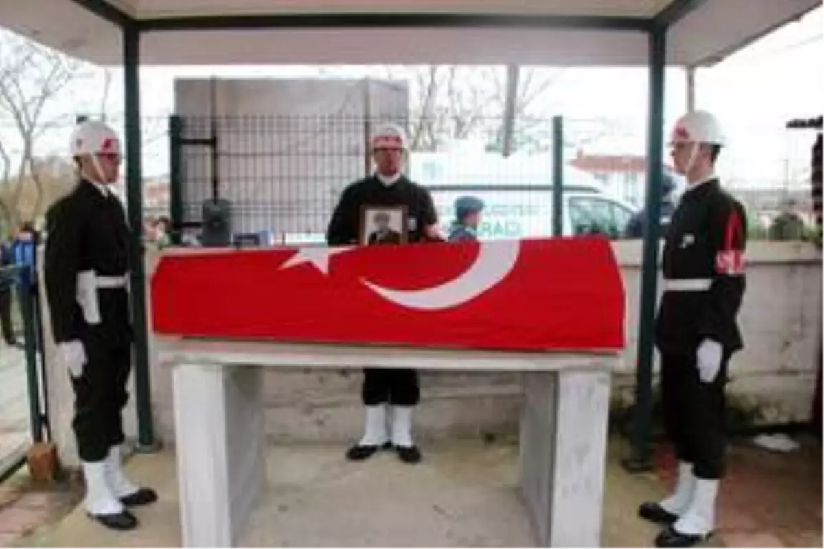 Kıbrıs gazisi son yolculuğuna uğurlandı