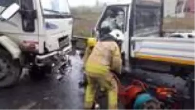 Avcılar'da zincirleme trafik kazasında 2 kişi yaralandı