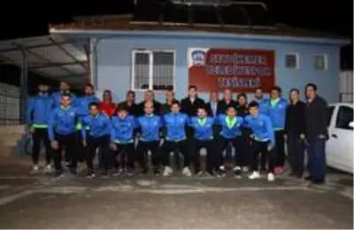 Başkan Otgöz'den Seydikemer Belediyespor'un yeni tesislerine ziyaret Başkan Otgöz'den Seydikemer Belediyespor'un yeni tesislerine ziyaret