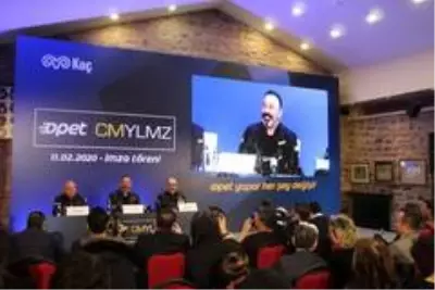 Cem Yılmaz'dan muhabiri şaşırtan cevap Cem Yılmaz'dan muhabiri şaşırtan cevap