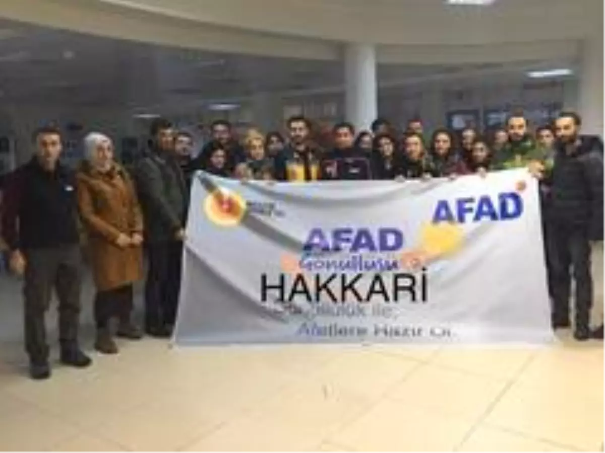 Hakkari'de AFAD gönüllülerine uygulamalı eğitim