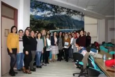 Hemşirelere Klinik Uygulama Eğitimi Hemşirelere Klinik Uygulama Eğitimi