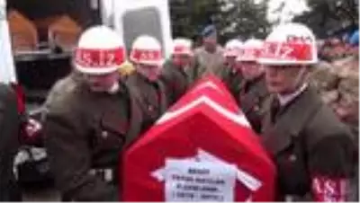 Kahramanmaraş şehit uzman onbaşı fatih saylak, son yolculuğuna uğurlandı Kahramanmaraş şehit uzman onbaşı fatih saylak, son yolculuğuna uğurlandı