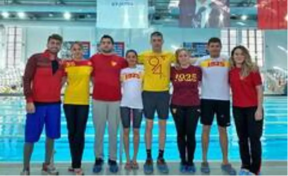 Kış Yüzme Şampiyonası'na Göztepe damgası