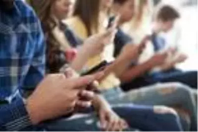 Türkiye'nin yüzde 92,7'si cep telefonu kullanıyor Türkiye'nin yüzde 92,7'si cep telefonu kullanıyor