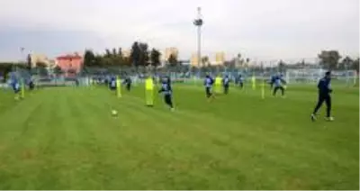 Uğur Tütüneker: 'Bursaspor maçını 3 puanla tamamlamak istiyoruz' Uğur Tütüneker: 'Bursaspor maçını 3 puanla tamamlamak istiyoruz'