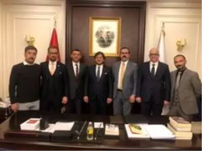 Ağrı Barosu'ndan Adalet Bakan Yardımcısı Birkan'a ziyaret Ağrı Barosu'ndan Adalet Bakan Yardımcısı Birkan'a ziyaret