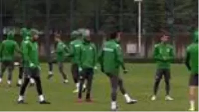 Bursaspor, Adana Demirspor'u da yenip zirve iddiasını sürdürmek istiyor