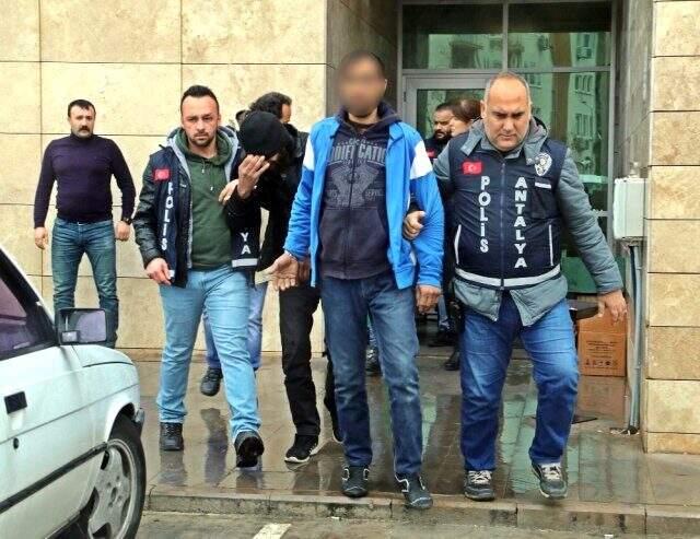 Cinsel birliktelik içine evine kadın çağıran adam gasp edildi