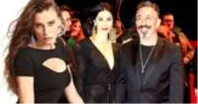 Defne Samyeli, eski sevgilisi Cem Yılmaz'ın Serenay Sarıkaya'yla olan ilişkisi hakkında konuştu Defne Samyeli, eski sevgilisi Cem Yılmaz'ın Serenay Sarıkaya'yla olan ilişkisi hakkında konuştu