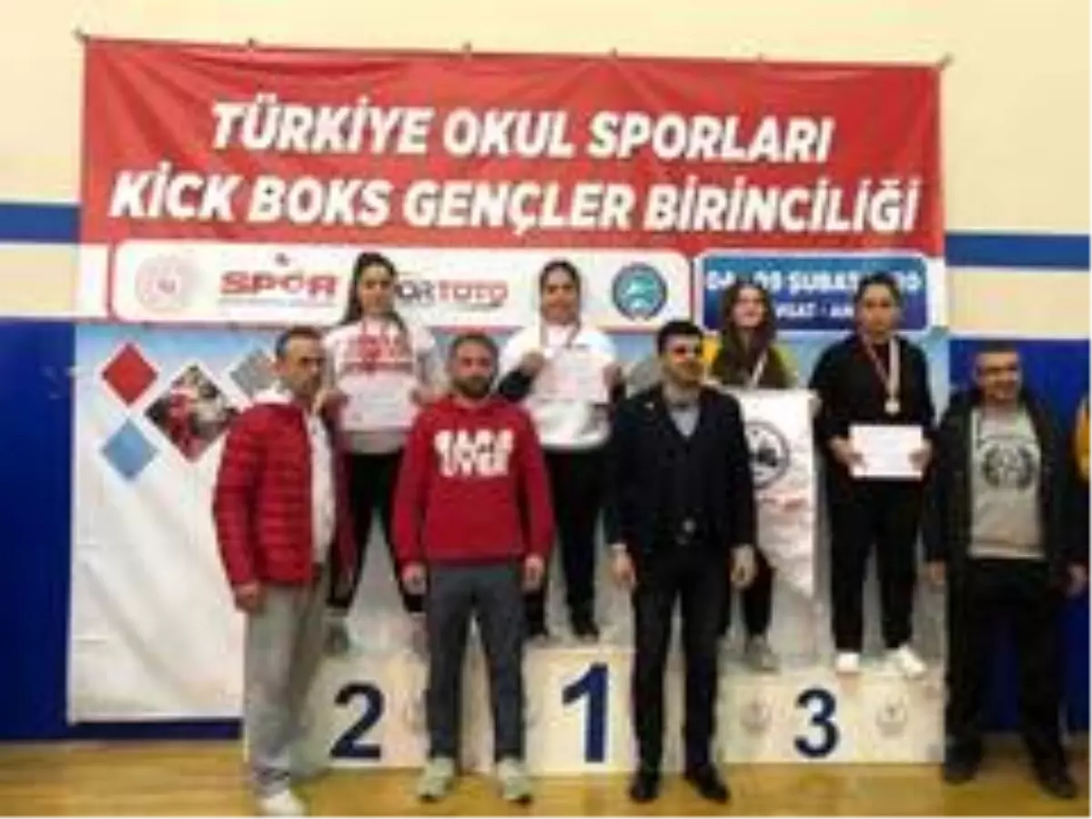 Kick boksta 5 madalya