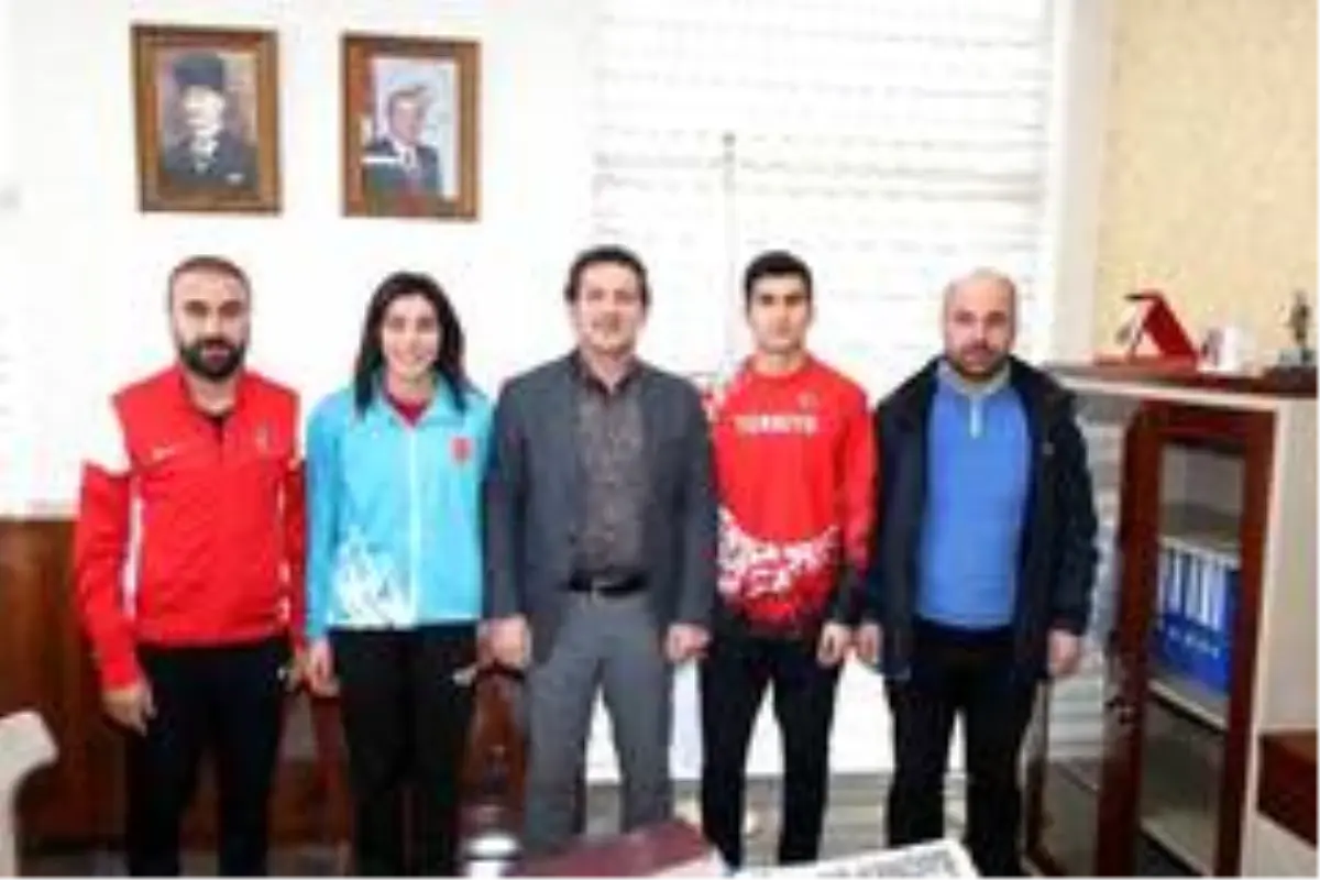 Vanlı atletlerden büyük başarı