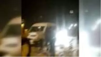 Yolu kapanan mahalledeki hamile kadın 3 saatte hastaneye ulaştırıldı - VAN
