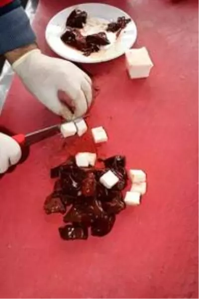 Adana'da yeni lezzet: Kaz etinden kebap