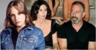 Defne Samyeli'nin ihanet çıkışına Cem Yılmaz'dan olay gönderme: Sen bizi dostlarımızdan koru