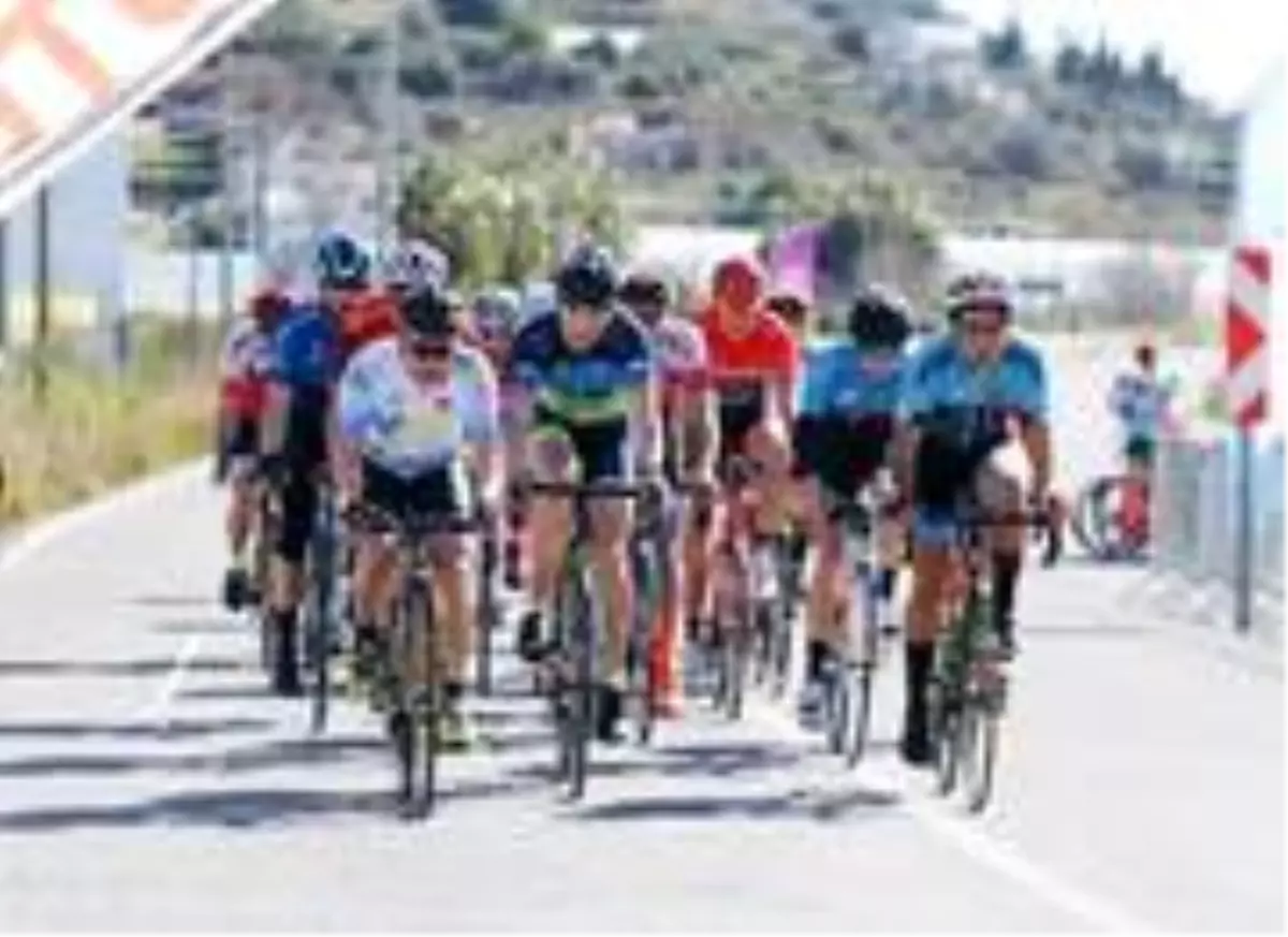 Denizlili bisikletçiler sezona hızlı başladı