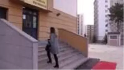 Görme engelli Nefise öğretmen öğrencilerinin dünyasını aydınlatıyor - KIRIKKALE