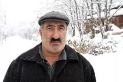 Gümüşhane'de karla mücadele çalışmaları devam ediyor Gümüşhane'de karla mücadele çalışmaları devam ediyor
