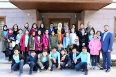 Öğrenciler Yunus Emre Kültür Parkı çok sevdi Öğrenciler Yunus Emre Kültür Parkı çok sevdi