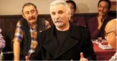 Oyuncu Hasan Kaçan, İBB'den 187 bin TL aldığı yönündeki haberleri yalanladı