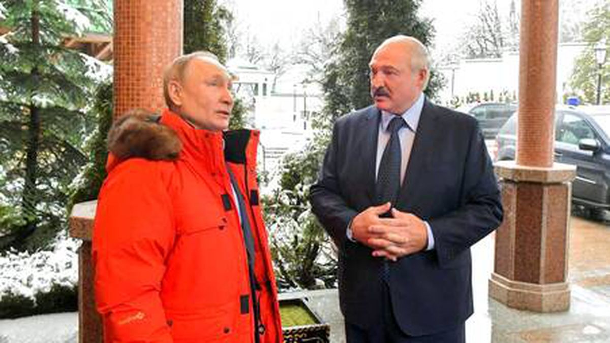 Putin'in giydiği mont Rusya'da tartışma yarattı