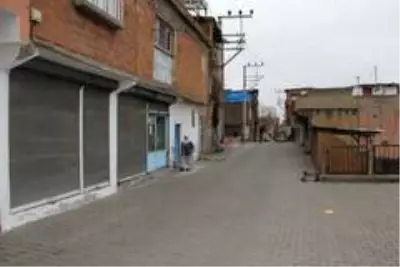 'Robin Hood' bu kez Diyarbakır'da ortaya çıktı 'Robin Hood' bu kez Diyarbakır'da ortaya çıktı