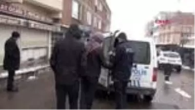 Şanlıurfa'da korkunç cinayet! Mobilyacıya iş yerinde kurşun yağdırdı Şanlıurfa'da korkunç cinayet! Mobilyacıya iş yerinde kurşun yağdırdı