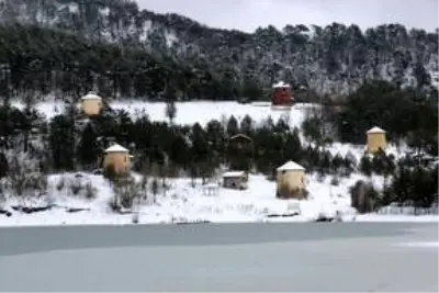 Sünnet ve Çubuk Gölü buz tuttu Sünnet ve Çubuk Gölü buz tuttu