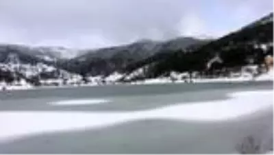 Sünnet ve Çubuk Gölü buz tuttu Sünnet ve Çubuk Gölü buz tuttu