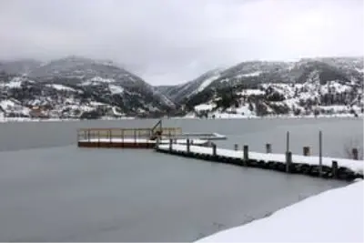 Sünnet ve Çubuk Gölü buz tuttu Sünnet ve Çubuk Gölü buz tuttu