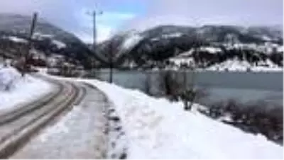 Sünnet ve Çubuk Gölü buz tuttu Sünnet ve Çubuk Gölü buz tuttu