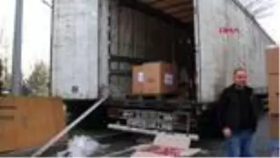 Ak parti'den elazığ ve malatya'daki depremzede çocuklara oyuncak yardımı