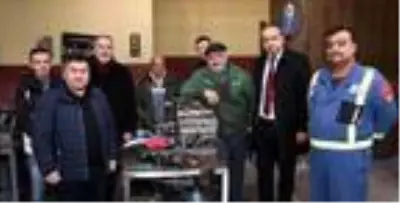Yüzde 70 yakıt tasarrufu sağlayacak motor icat eden usta ile Bakanlık temasa geçti Yüzde 70 yakıt tasarrufu sağlayacak motor icat eden usta ile Bakanlık temasa geçti