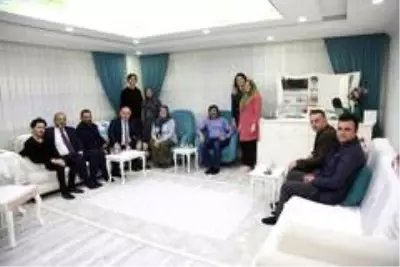 Başkan Bıyık, El Bab şehidinin ailesini unutmadı