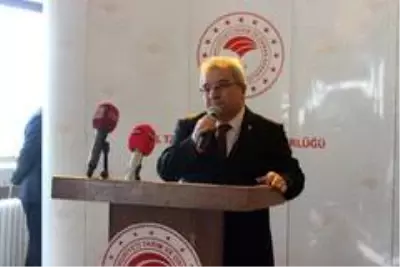 Çarşamba'da organik gübre dağıtımı