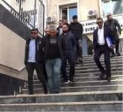 21 yaşındaki genç, çok çalıştığı için arkadaşları tarafından dövülerek öldürüldü 21 yaşındaki genç, çok çalıştığı için arkadaşları tarafından dövülerek öldürüldü