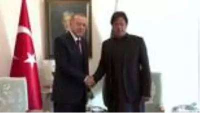 Cumhurbaşkanı Erdoğan, Pakistan Başbakanı İmran Han ile bir araya geldi