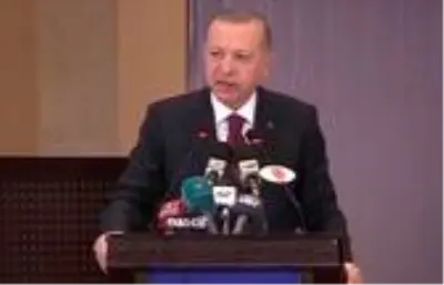 Canlı yayın - Cumhurbaşkanı Erdoğan, Türkiye-Pakistan İş Forumu'nda konuşuyor
