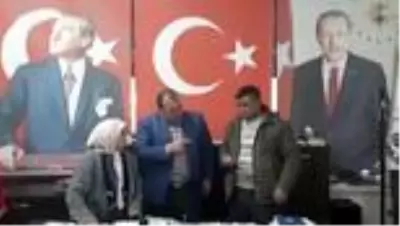 Feke'de şehit yakının bulduğu cüzdan sahibine teslim edildi - ADANA