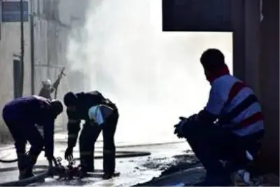 Gaziantep'te boya ve tiner atölyesinde yangın
