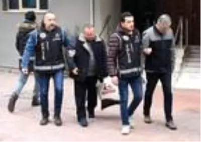 'İstanbullu Banker'in dublörü ile 20 milyonluk vurgun yapan çete adliyede