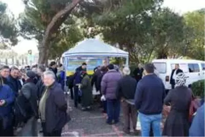 İYİ Parti Efeler Başkan adayı Çıldır'dan lokma hayrı