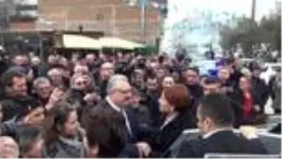 İYİ Parti Genel Başkanı Akşener'den Celal Bayar'ın anıt mezarına ziyaret