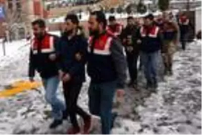 Kahramanmaraş'ta, 4 DEAŞ ve El-Nusra şüphelisi adliyede