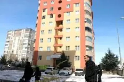 Kayseri'de korku dolu anlar; kendini kesip intihara kalkıştı