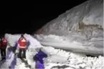 Kayseri Kahramanmaraş yoluna çığ düştü (2)- Yeniden