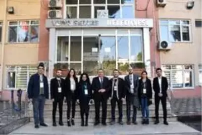 Manisa Ahbap'tan Başkan Çerçi'ye teşekkür Manisa Ahbap'tan Başkan Çerçi'ye teşekkür