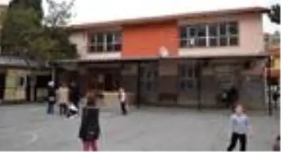 Turgutlu'da 2 okul için yıkım kararı