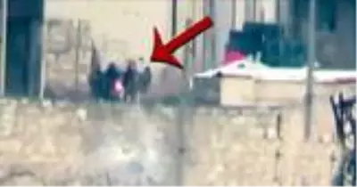 13 Mehmetçik'i şehit eden Esed'in askerleri, sigara içerken havaya uçuruldu