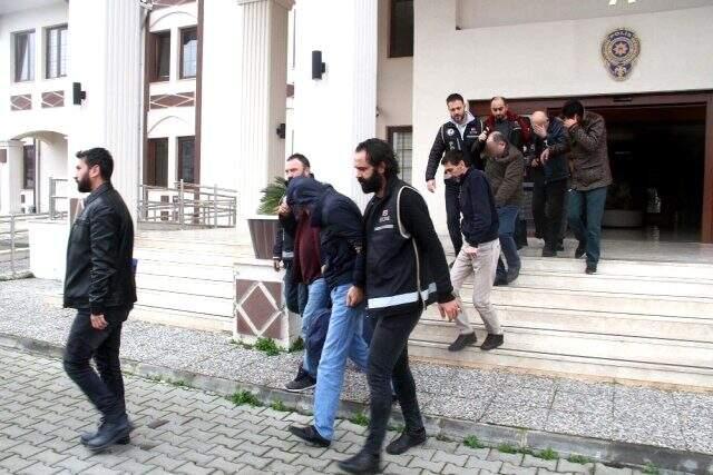 Aydın'daki fuhuş operasyonunda, şüphelilerden birisinin polis memuru olduğu ortaya çıktı